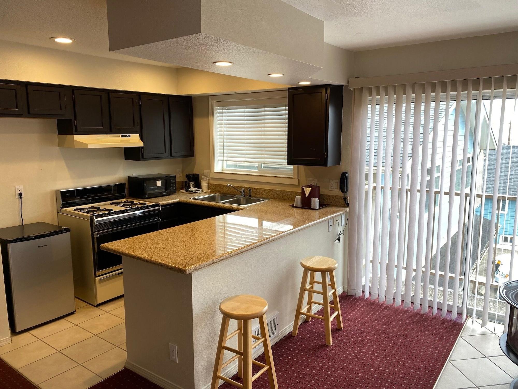 Days Inn By Wyndham Newport Or Exteriér fotografie